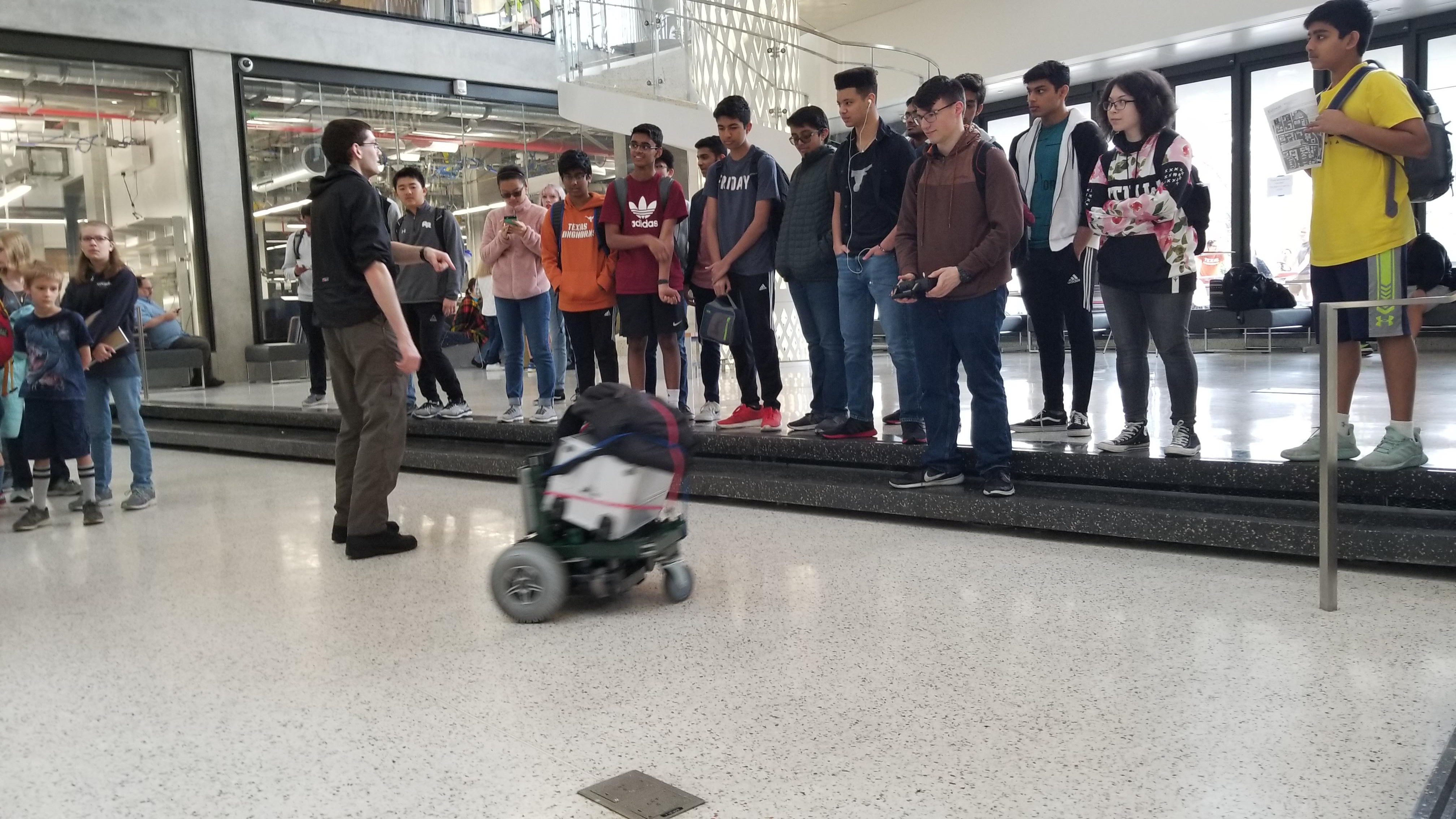 Robot Shopping Cart at Edison Lectures